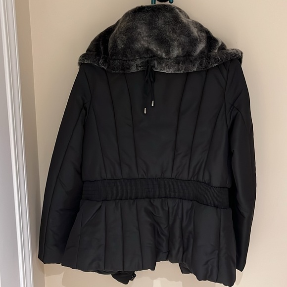 ZARA Basic Fall/Winter jacket. Size US L - Picture 2 of 7